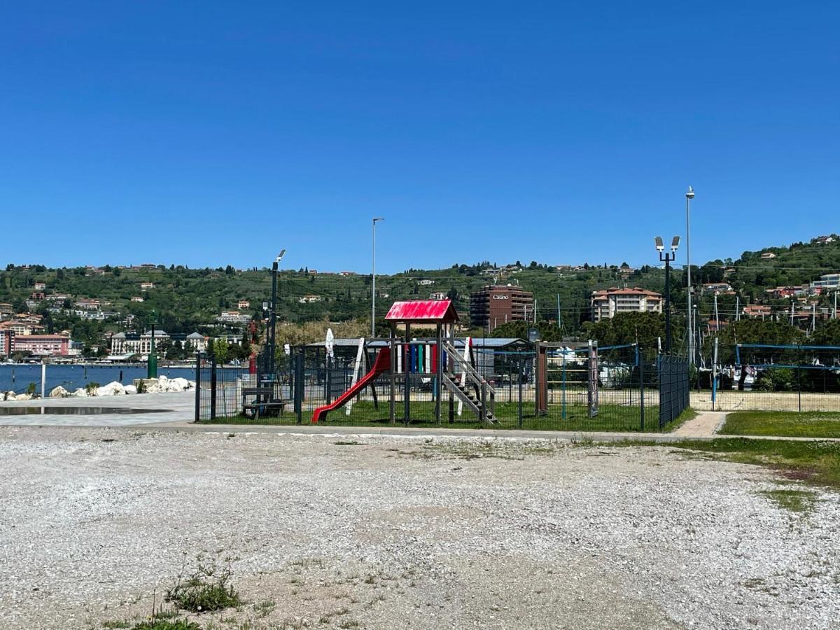 Floating Sea House Marea Apartman Portorož Kültér fotó