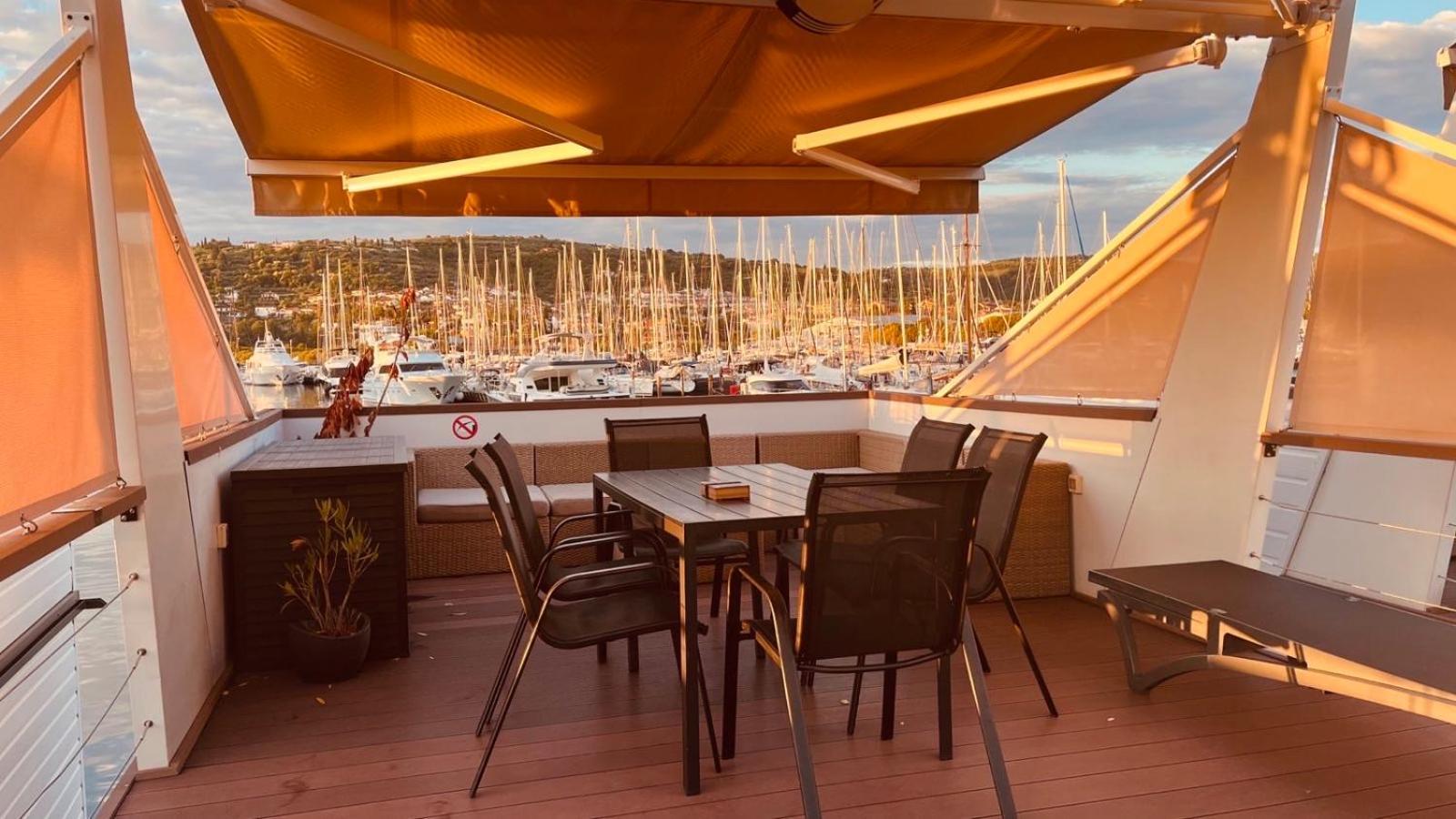 Floating Sea House Marea Apartman Portorož Kültér fotó